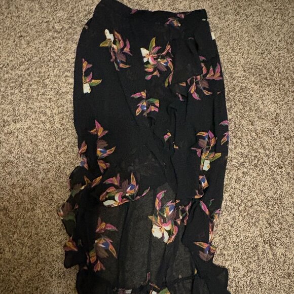 A New Day Hi Lo Skirt Medium Black Floral Print Sheer Pull On Ruffle Elastic NWT - Picture 1 of 3